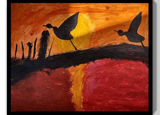 Joanna Elandt - praca przedstawia 2 czarne gęsi przelatujace nad czerwoną rzeką. Niebo jest pomarańczowe a w rzece odbija się żółte słónca. Nad rzeką rośnie sitowie