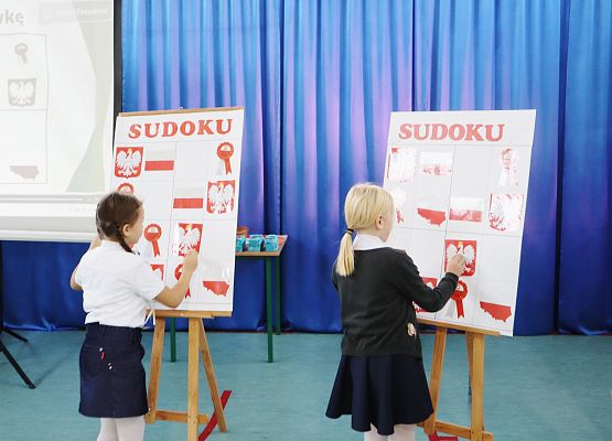 Grafika 14: APEL- Dzień Niepodległości 14 XI 2022r.