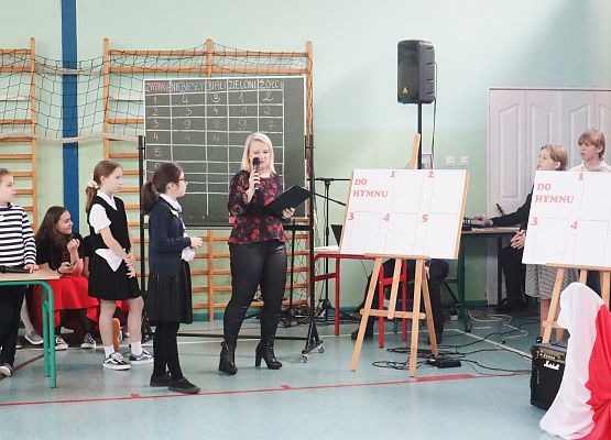 Grafika 21: APEL- Dzień Niepodległości 14 XI 2022r.