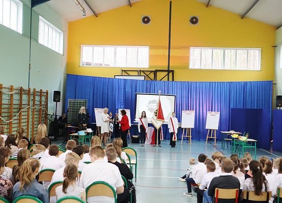 Grafika 2: APEL- Dzień Niepodległości 14 XI 2022r.