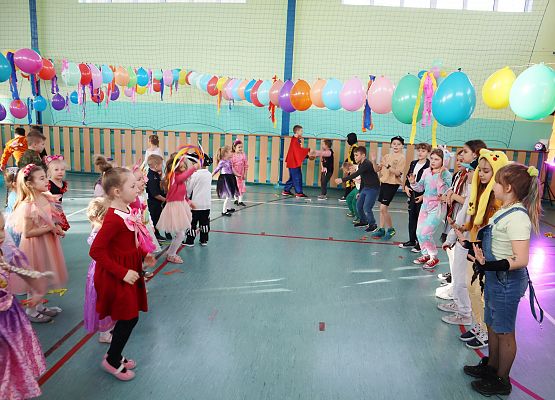 Bal Karnawałowy najmłodszych uczniów - Szkoła Podstawowa w Redkowicach.