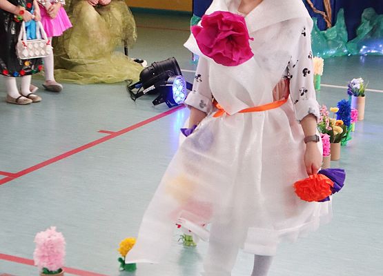 Grafika 10: Powitanie WIOSNY - Eko Moda 2023