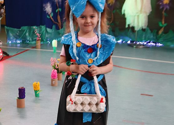 Grafika 18: Powitanie WIOSNY - Eko Moda 2023