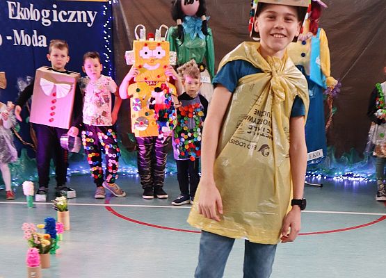 Grafika 38: Powitanie WIOSNY - Eko Moda 2023