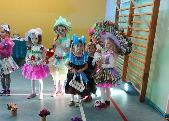 Grafika 6: Powitanie WIOSNY - Eko Moda 2023