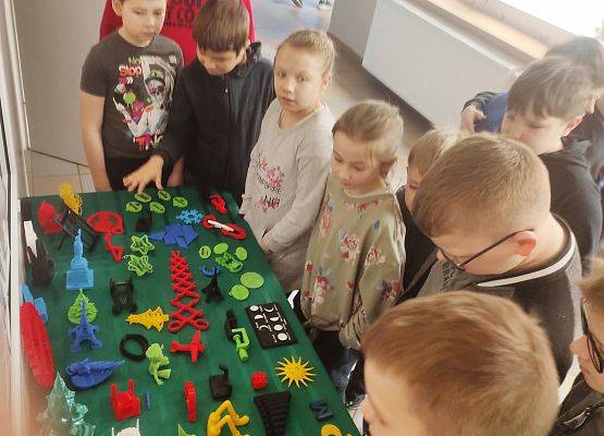 Pokaz druku 3D w szkole w Redkowicach.
