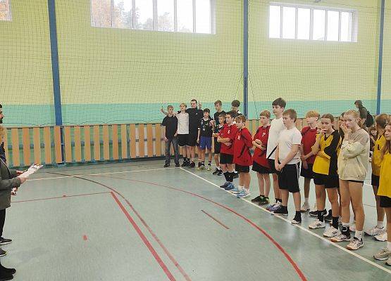 Gminne rozgrywki w koszykówkę Redkowice 9 listopada 2023rok.