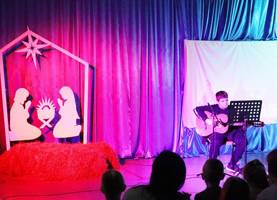 Kiermasz Świąteczny w Redkowicach grudzień 2023 rok.