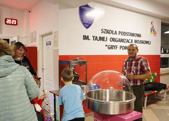 Kiermasz Świąteczny w Redkowicach grudzień 2023 rok.