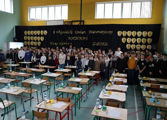 Na zdjęciu uczestnicy konkursu.