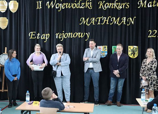 Na zdjęciu uroczyste rozpoczęcie etapu rejonowego II Wojewódzkiego Konkursu Matematycznego MATHMAN