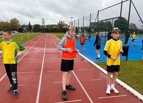 Gminne Sztafetowe Biegi Przełajowe w Nowej Wsi Lęborskiej 3 października 2024r.