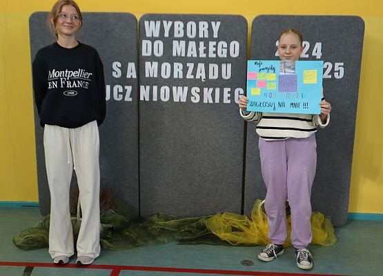 Wybory w szkole w Redkowicach do Samorządu Szkolnego X 24r.