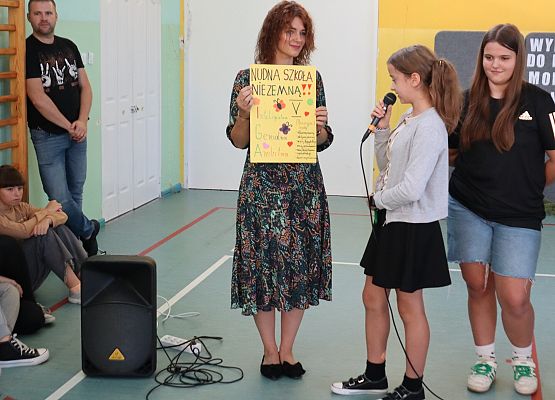 Wybory w szkole w Redkowicach do Samorządu Szkolnego X 24r.