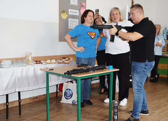 IV Forum Samorządów Szkolnych Powiatu Lęborskiego w Szkole Podstawowej w Redkowicach 21 października 2024 rok.