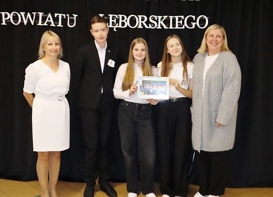 IV Forum Samorządów Szkolnych Powiatu Lęborskiego w Szkole Podstawowej w Redkowicach 21 października 2024 rok.