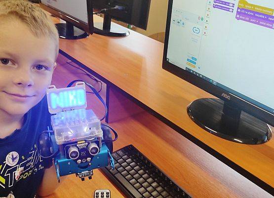 Zajęcia w ramach CodeWeek 2024 w SP Redkowice.