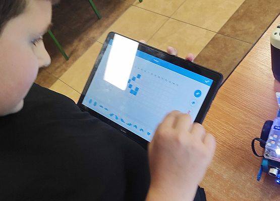Zajęcia w ramach CodeWeek 2024 w SP Redkowice.