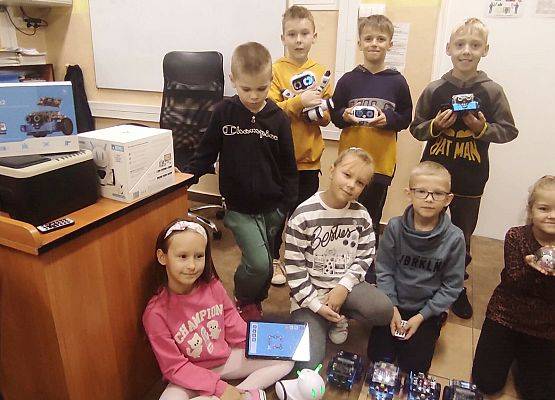 Zajęcia w ramach CodeWeek 2024 w SP Redkowice.
