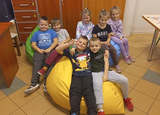 Grafika 2: Nowe pufy dla naszych uczniów!