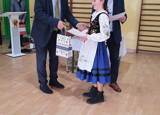 Gminny etap konkursu czytelniczego w języku kaszubskim szkoła w Garczegorzu.