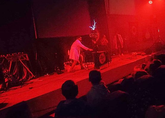 Przedstawienie Szaleni naukowcy w Słupsku.