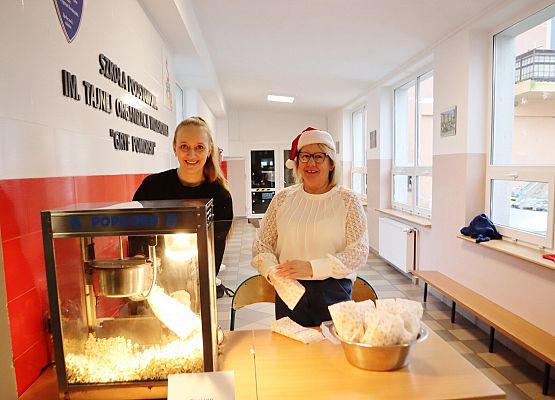 Kiermasz świąteczny w SP Redkowice 07-XII-2024r.