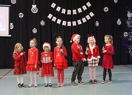 Grafika 19: Kiermasz Świąteczny