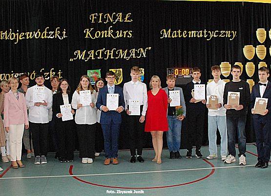 Finał III Wojewódzkiego Konkursu Matematycznego MATHMAN