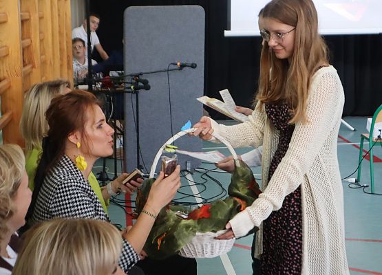 Uroczystość z okazji Dnia Edukacji Narodowej w szkole w Redkowicach X 2025r.