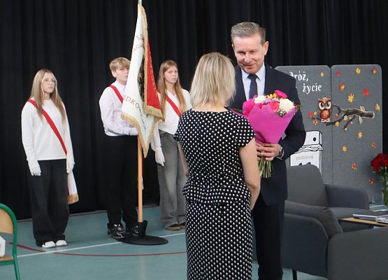 Uroczystość z okazji Dnia Edukacji Narodowej w szkole w Redkowicach X 2025r.