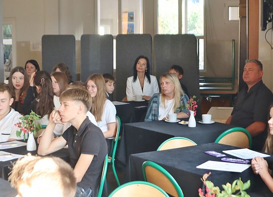 Uroczysta Gala Stypendialna SP w Redkowicach X 2025r.