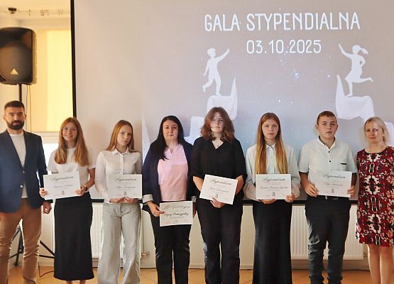 Uroczysta Gala Stypendialna SP w Redkowicach X 2025r.
