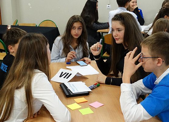 Grafika 8: V Forum Samorządów Uczniowskich