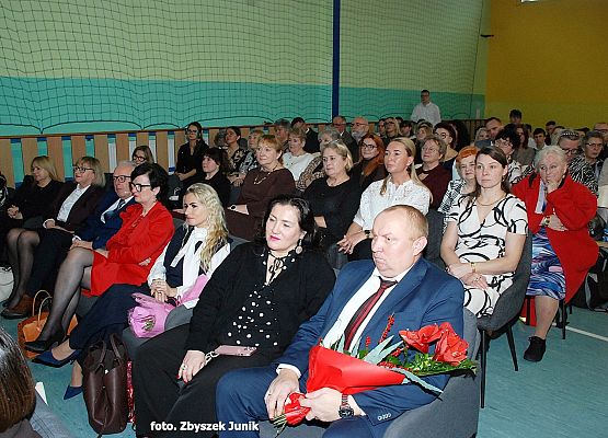 Uroczystość 80lecia Szkoły Podstawowej w Redkowicach.
