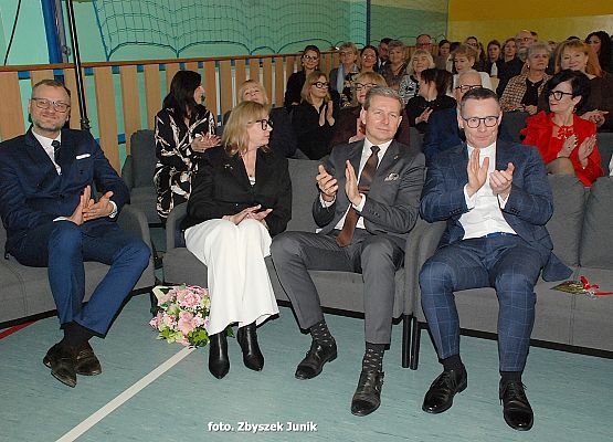 Uroczystość 80lecia Szkoły Podstawowej w Redkowicach.