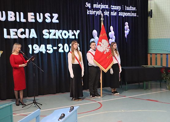 Uroczystość 80lecia Szkoły Podstawowej w Redkowicach.