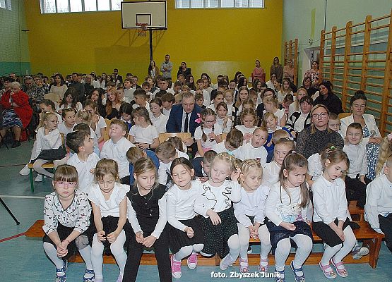 Uroczystość 80lecia Szkoły Podstawowej w Redkowicach.