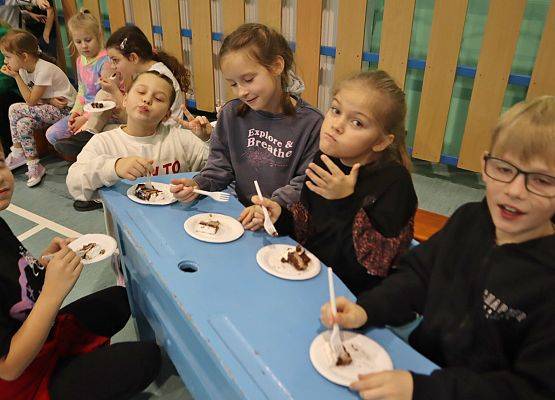Uroczyste podsumowanie 80-lecia szkoły w Redkowicach.