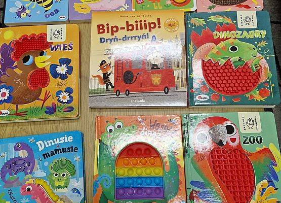 Książki zakupione w ramach programu Narodowe Czytelnictwo.