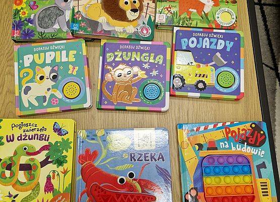 Książki zakupione w ramach programu Narodowe Czytelnictwo.