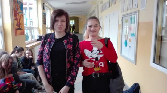 Grafika #8: Panowie z Samorządu Uczniowskiego pamiętali o Dniu Kobiet