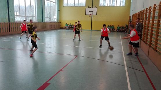  Grafika #4: Mini koszykówka chłopców