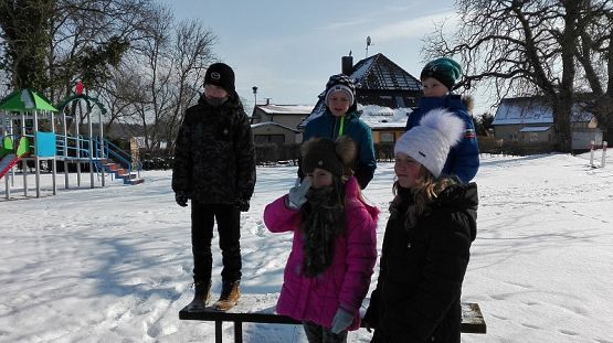  Grafika #12: Ciekawa godzina wychowawcza w klasie IV