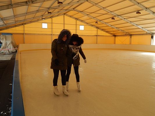 Grafika #9: Wyjazd integracyjny klasy VII na lodowisko do Łeby