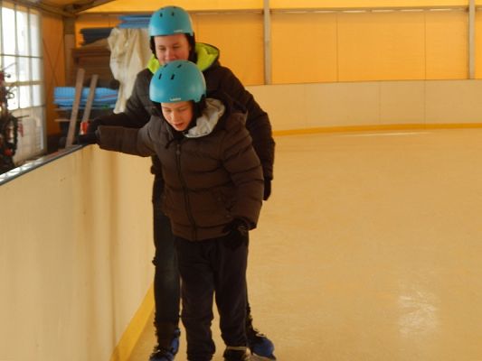 Grafika #16: Wyjazd integracyjny klasy VII na lodowisko do Łeby