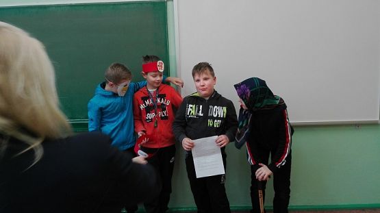 Grafika #11: Zabawa w teatr na lekcji języka polskiego