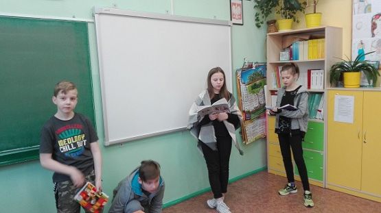 Grafika #13: Zabawa w teatr na lekcji języka polskiego