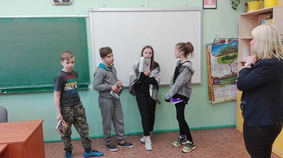 Grafika #10: Zabawa w teatr na lekcji języka polskiego