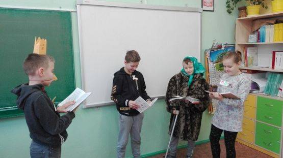 Grafika #20: Zabawa w teatr na lekcji języka polskiego